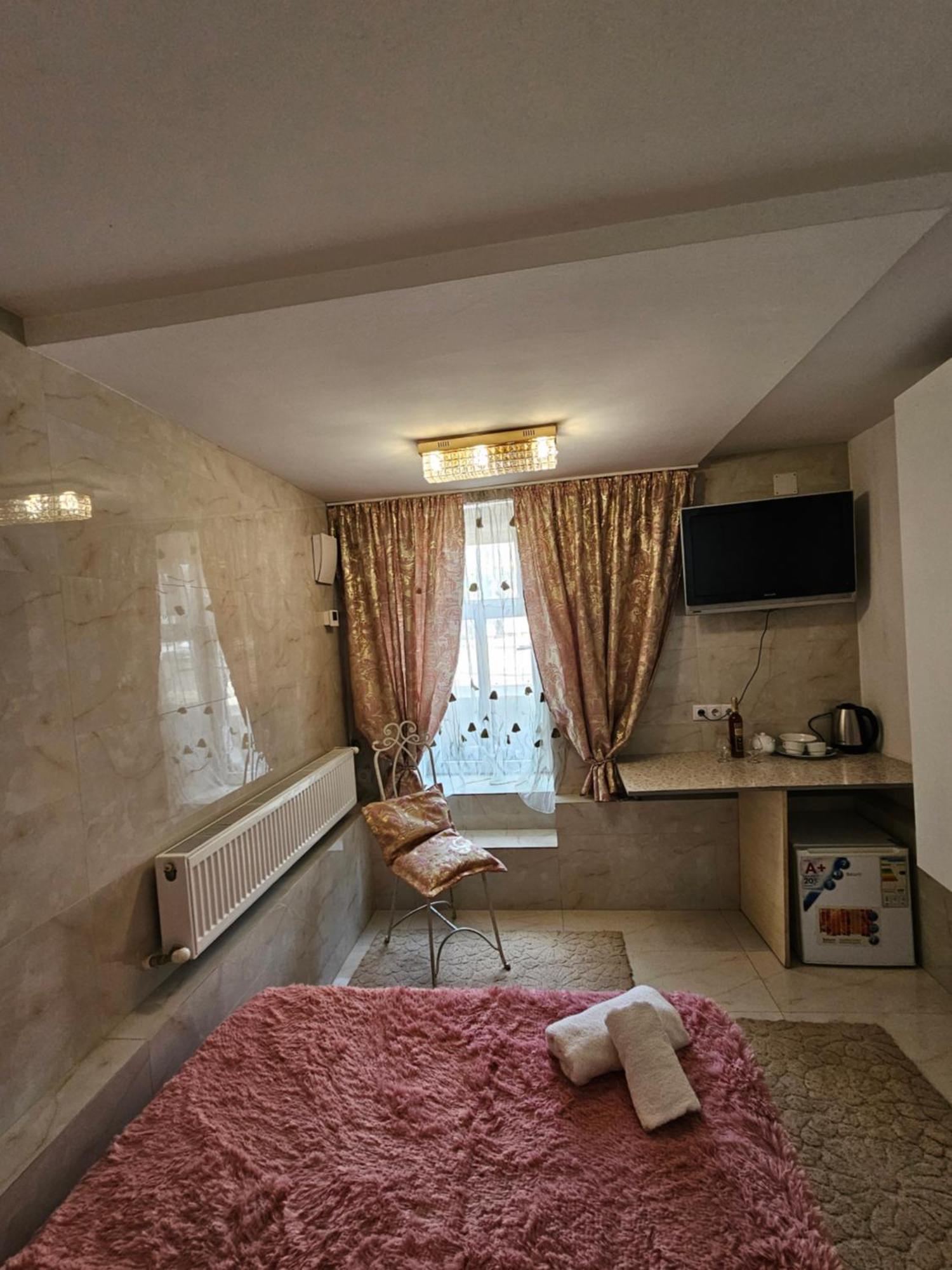 Rose Studio Chisinau Exterior foto